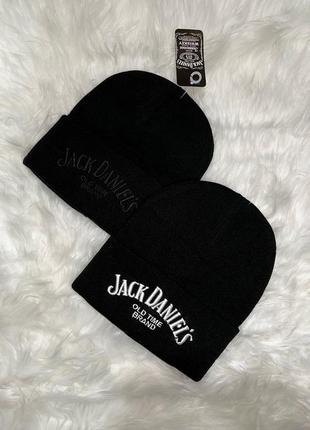 Шапка з вишивкою jack daniel’s
