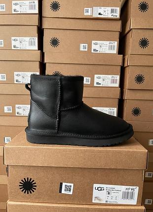Жіночі уггі угги уги чоботи черевики ботінки  ugg classic mini black full leather