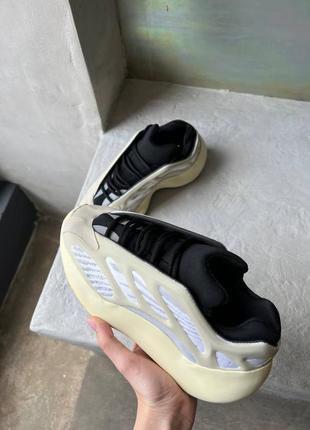 Adidas yeezy 700 v3 azael7 фото