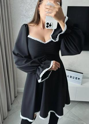 Стильное трендовое платье с широкой юбкой и объемными рукавами5 фото
