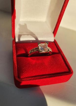 Каблучка медичне золото