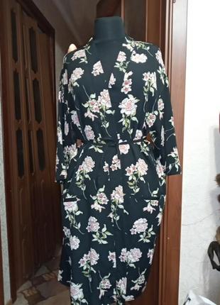 Халат новый,батал,шелк,поли,р.58,56,54,китай ц.350 гр