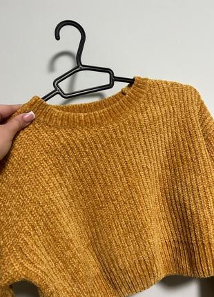 Плюшевой свитерик - кроп топ желтого цвета.4 фото