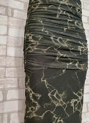 Фирменная zara стильная юбка миди карандаш в сеточку в орнамент, размер хс-с5 фото