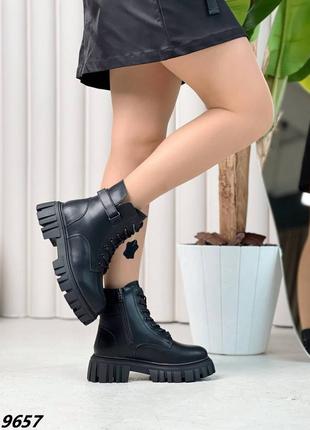 Чорні жіночі черевики зимові із натуральної шкіри
