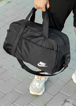 Спортивная сумка nike черная тканевая для тренировок и спортзала дорожная сумка