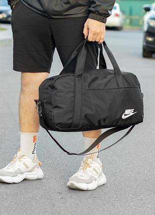 Спортивная сумка nike черная тканевая для тренировок и спортзала дорожная сумка
