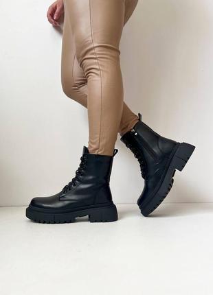 Женские зимние ботинки на меху, высокие, черные3 фото