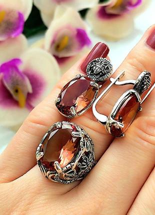 Ювелирный серебряный гарнитур кольцо серьги камни султанит4 фото