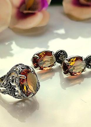 Ювелирный серебряный гарнитур кольцо серьги камни султанит2 фото