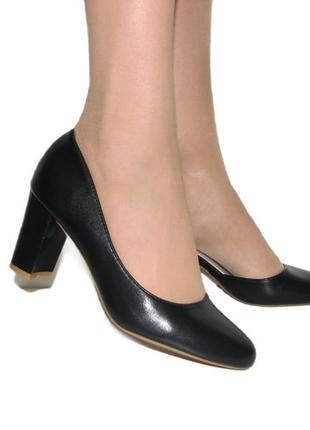 Черные матовые туфли на каблуке размер 36 37 38 39 40