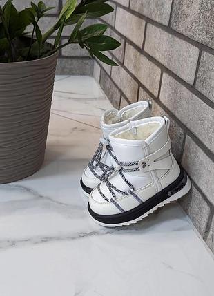 Стильные зимние ботинки для девочек