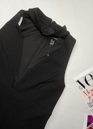 Платье мини черная с декольте от бренда new look s3 фото
