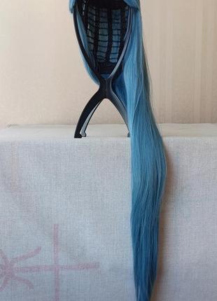 Длинный голубой парик, термостойкая, новая, с чугушкой, парик