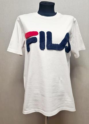 Футболка  fila