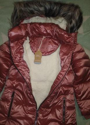 Длинное теплое пальто с искусственным мехом8 фото