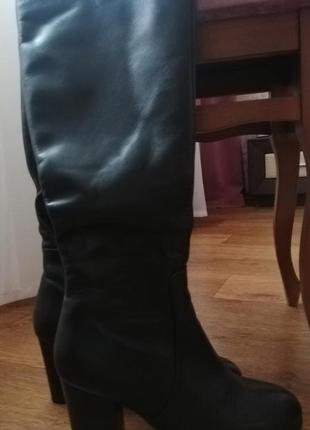 Черные кожаные ботиночки, сапоги, сапожки2 фото