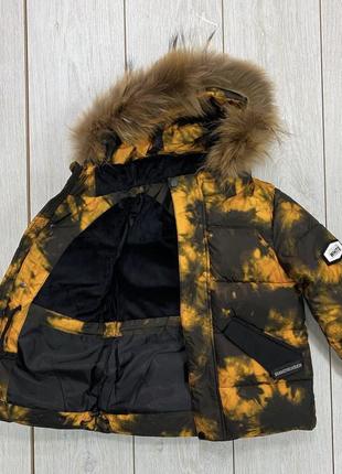 Яскрава зимова тепленька зимова куртка для хлопців 110,1162 фото