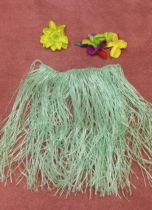 Гавайська спідничка з заколочкою і квітковим браслетом1 фото