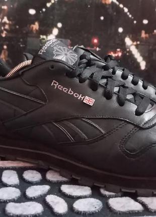 Шкіряні кросівки reebok classic