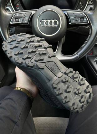 Зимові чоловічі кросівки адідас adidas terrex gore-tex cordura all black fur5 фото