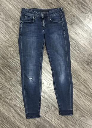Джинси