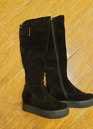 Срочно зимний натуральный сапог р.39-40