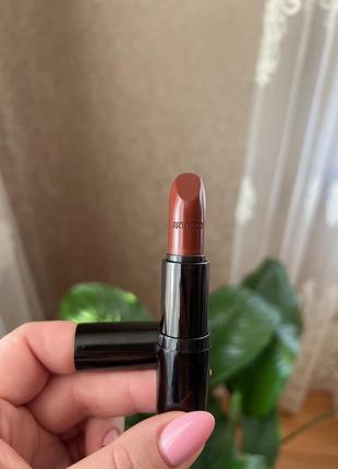 Artdeco perfect color lipstick помада для губ