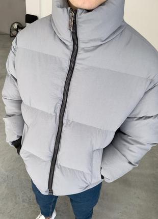 Зимняя мужская куртка серого цвета