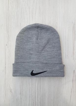 Шапка nike