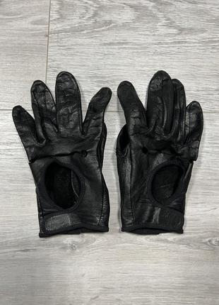 Шкіряні рукавиці1 фото