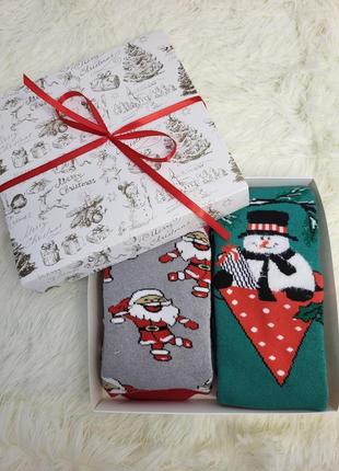 Подарочные наборы теплых носков на новый год. носки махровые на подарок в коробке1 фото
