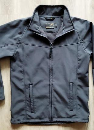 Куртка флисовая regatta professional softshell размер м(50), состояние отличное