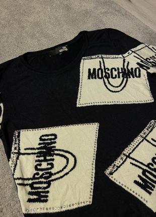 Легкая вязаная кофта moschino со стразами оригинал4 фото