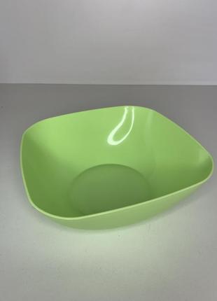 Салатница квадратная маленькая (блед. салат. 423), 200-011салат