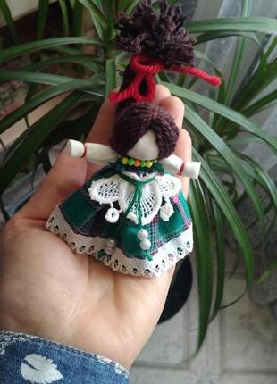 Лялька мотанка- на щастя.