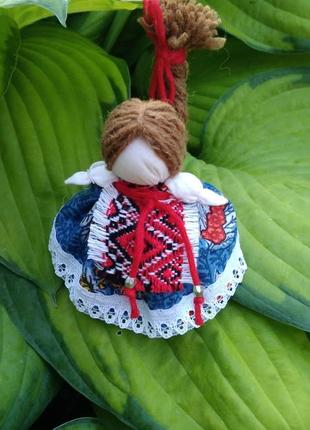 Лялька мотанка- на щастя.