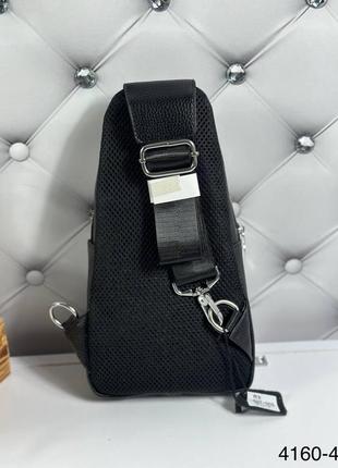Мужская стильная сумка слинг из натуральной кожи черный4 фото