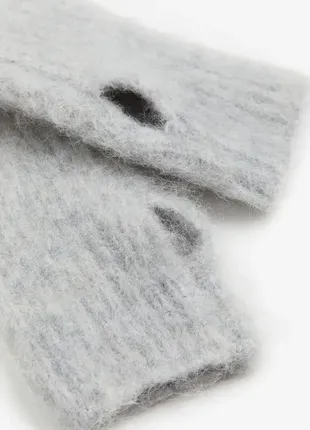 Теплые варежки из мягкого трикотажа из смеси шерсти и альпаки h&amp;m1 фото