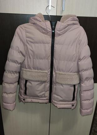 Продам зимову куртку. стан нової. розмір xs (s).