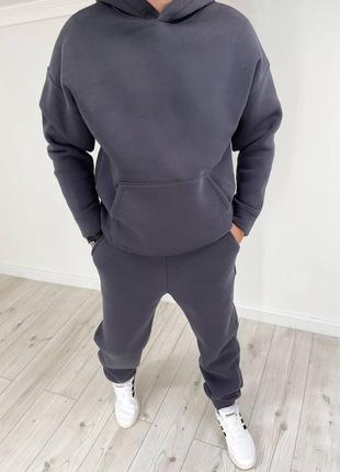 Теплый мужской спортивный костюм