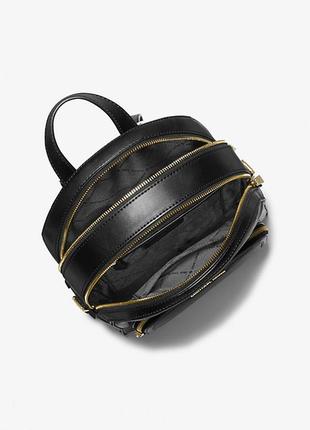 Чорний рюкзак michael kors jaycee medium pebbled leather backpack оригінал2 фото