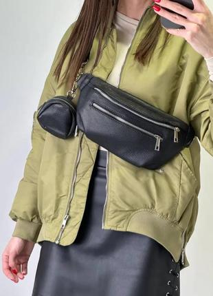 Трендовая короткая салатовая курточка без подкладки/бомбер7 фото