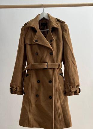 Женское шерстяное пальто зимнее длинное с поясом mango м