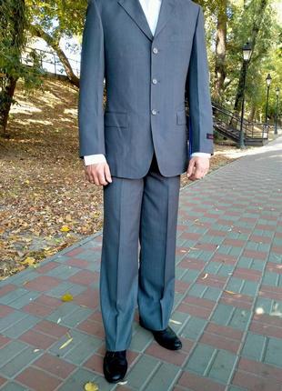 Класичний костюм двійка, new manner, мод 5034, сірий у блакитну смужку, розмір 46