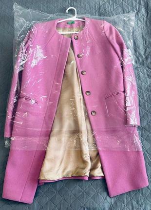 Пальто бренду united colors of benetton рожевого кольору
