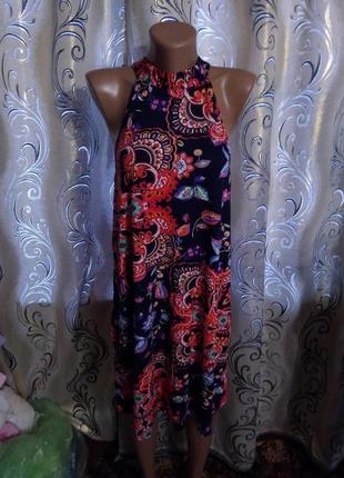 Дуже красива сукня з квітковим принтом george