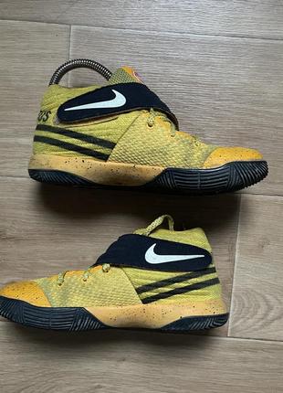 Кроссовки nike  kyrie 2 ps 'school bus