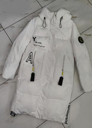Женское теплое стильное белое зимнее пальто пуховик куртка xs-s 40-421 фото