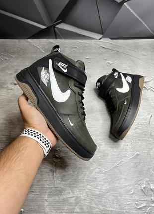 Зимние мужские ботинки nike black green мех) 40-41-43-44-457 фото